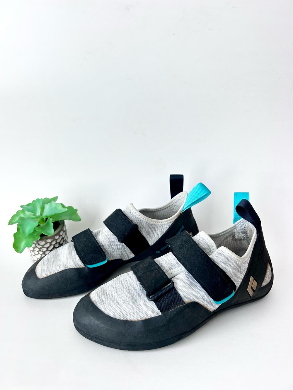 Black Diamond Momentum Climbing Shoes Size 8